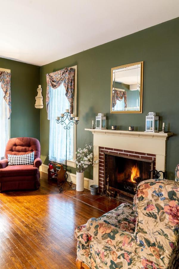 Willa Charming Executive Victorian Mansion W/ Free Parking - Near Bucknell Milton Zewnętrze zdjęcie